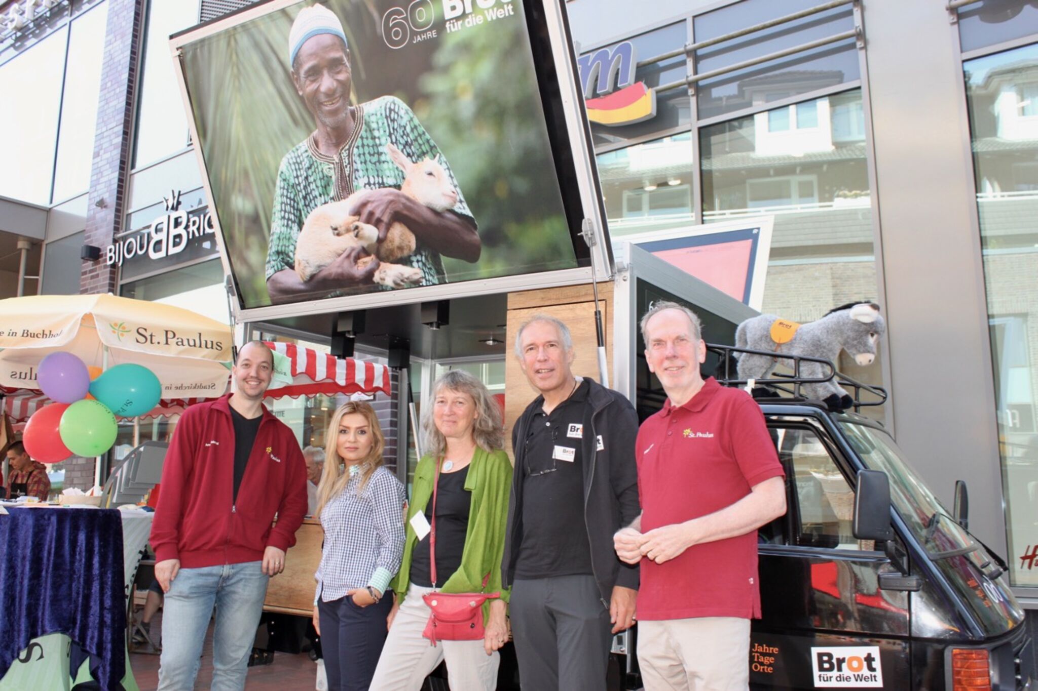 Brot fuer die Welt_Piaggo Ape in Buchholz