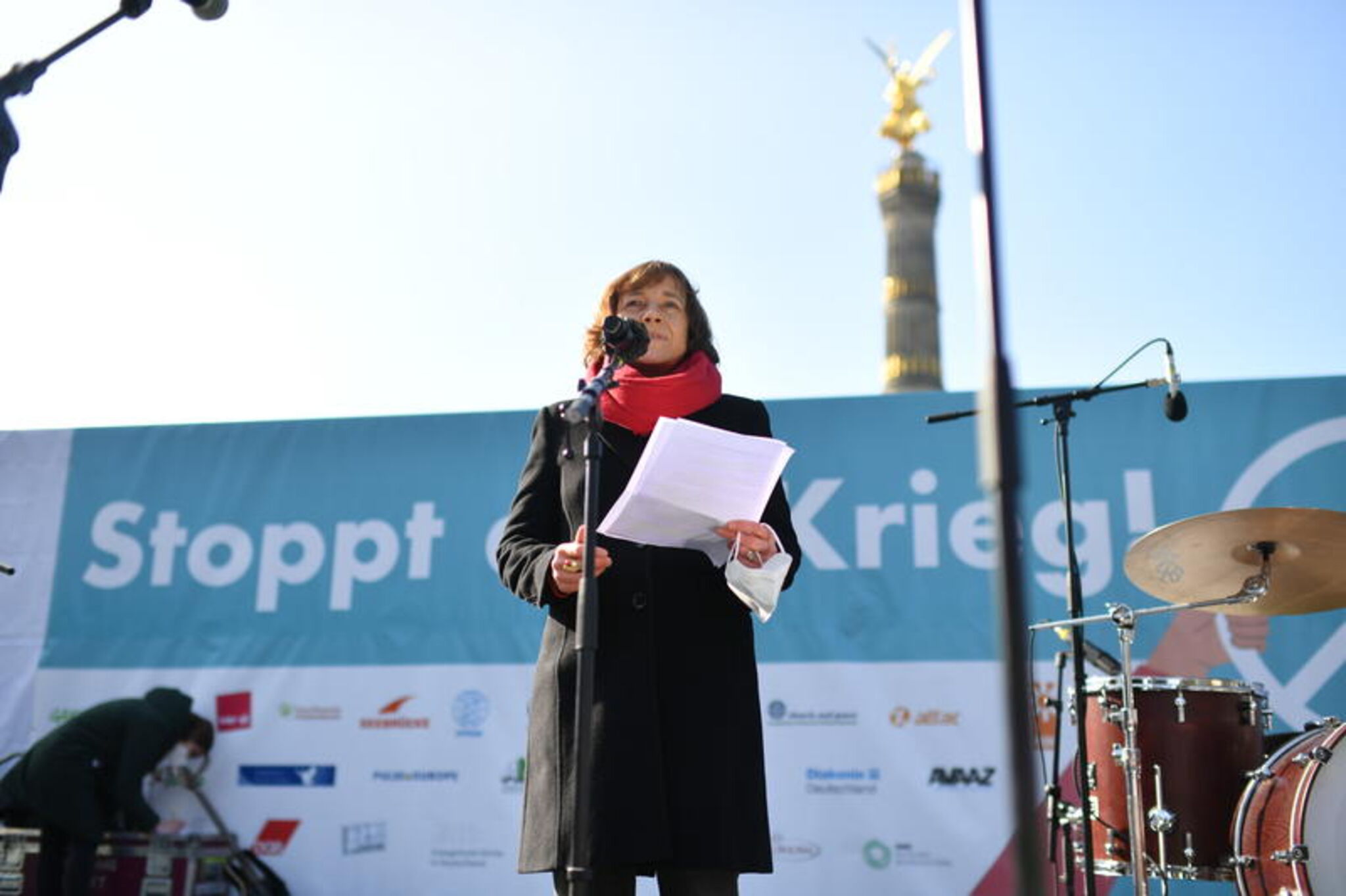 Annette Kurschus_Demo Ukraine in Berlin