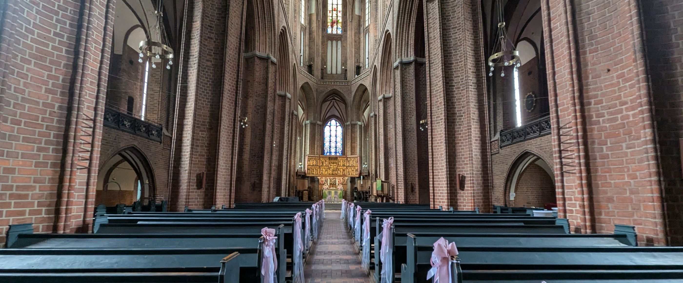 Das Mittelschiff der St. Nicolai Kirche in Lüneburg.